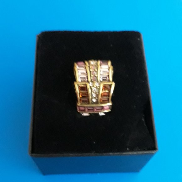 Heidi Daus - Picture 3 of 4